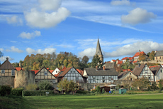 Warburg-Reste-Stadtmauer.jpg